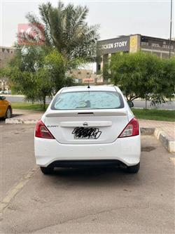 Nissan Sunny